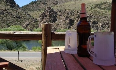 FINA PATAGONIA. Hotel en venta ubicado en Aluminé