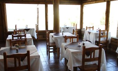 FINA PATAGONIA. Hotel en venta ubicado en Aluminé