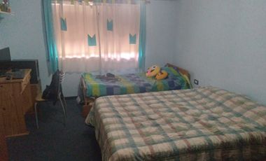 Chalet en venta de 4 dormitorios c/ cochera en Haedo