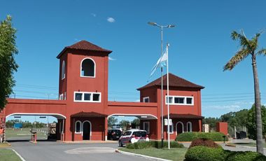 Venta Canning - San Vicente Lote en esquina de 997 M2 Santa Rita Club de Campo