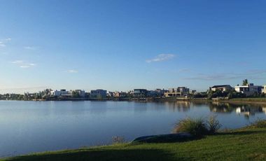 Venta Canning - San Vicente Lote en esquina de 997 M2 Santa Rita Club de Campo