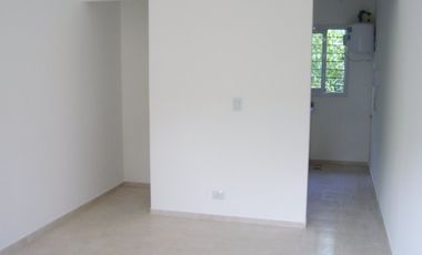 Venta Monte Grande Departamento Monoambiente sobre Avenida. Cochera Opcional!!