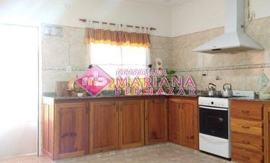 CASA EN VENTA - BARADERO
