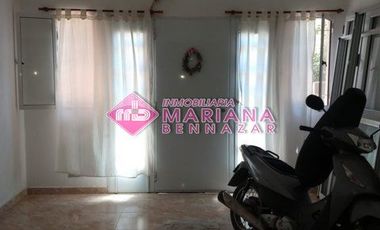 CASA EN VENTA - BARADERO