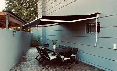 Excelente Casa en Venta en Acassuso