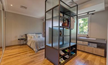 Excelente Casa en Venta en Acassuso