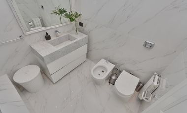 Excelente Casa en Venta en Acassuso