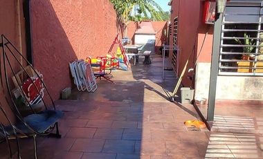 Casa en venta de 3 dormitorios c/ cochera en San Miguel