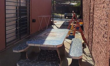 Casa en venta de 3 dormitorios c/ cochera en San Miguel