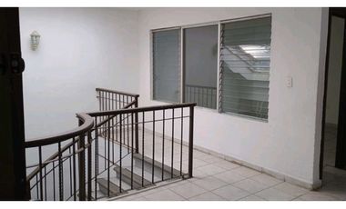 VENTA DE CASA EN LOMAS DEL MIRAVAL
