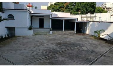 VENTA DE CASA EN LOMAS DEL MIRAVAL