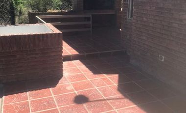 AT23. CUESTA BLANCA. GRAN CASA DE 3 DORM C/ PILETA. (7 PAX)