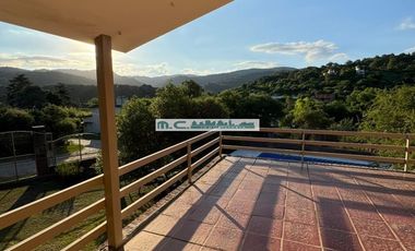 AT23. CUESTA BLANCA. GRAN CASA DE 3 DORM C/ PILETA. (7 PAX)