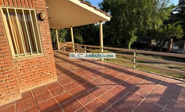 AT23. CUESTA BLANCA. GRAN CASA DE 3 DORM C/ PILETA. (7 PAX)