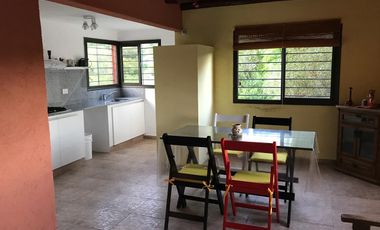 AT108. CUESTA BLANCA. HERMOSA CASA CON PILETA Y GRAN VISTA (2 PAX)