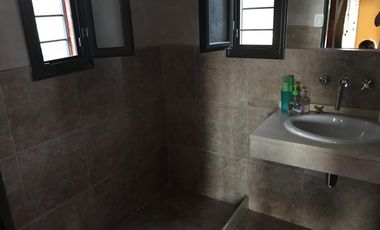 AT108. CUESTA BLANCA. HERMOSA CASA CON PILETA Y GRAN VISTA (2 PAX)