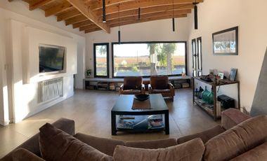 Casa 3 Ambientes A Estrenar En Venta Barrio Las Margaritas - Mar Del Plata