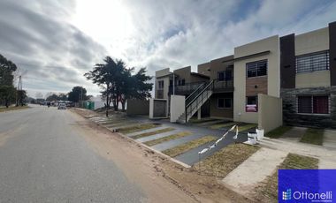 Departamento en venta de 2 dormitorios c/ cochera en San Bernardo