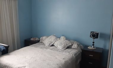 Venta Monte Grande Dúplex de 2 dormitorios c/ cochera y patio.