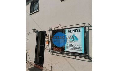 Casa en Independencia, con excelente ubicación