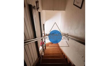 Casa en Independencia, con excelente ubicación