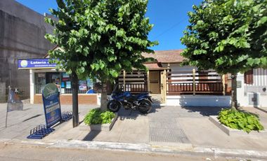 Casa en venta de 2 dormitorios c/ cochera en Mar de Ajo