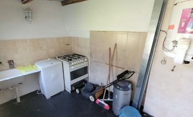 Casa en venta de 2 dormitorios c/ cochera en Mar de Ajo