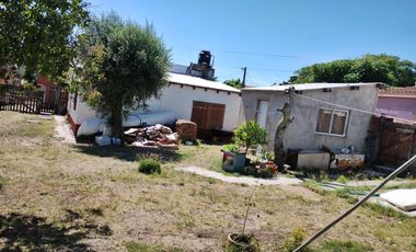 Casa en venta de 2 dormitorios c/ cochera en Mar de Ajo