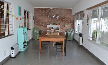 Casa En Venta En Ramos Mejia Sur