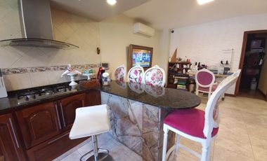 Casa en venta de 3 dormitorios c/ cochera en Mar de Ajo