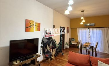 Casa en venta de 2 dormitorios c/ cochera en Ramos Mejía