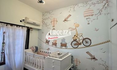 Casa en venta de 2 dormitorios c/ cochera en Ramos Mejía