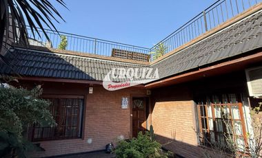 Casa en venta de 2 dormitorios c/ cochera en Ramos Mejía