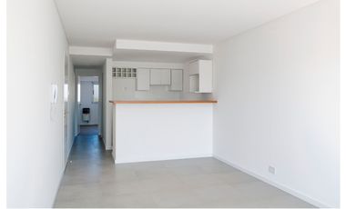En VENTA- Dpto 1 dorm. c/BALCÓN AL FRENTE- A ESTRENAR- Cafferata 800, Rosario