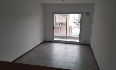 Semipiso EN VENTA 1 dormitorio c/Balcón - Santa Fe al 2500 -Macrocentro, Rosario