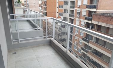 Semipiso EN VENTA 1 dormitorio c/Balcón - Santa Fe al 2500 -Macrocentro, Rosario