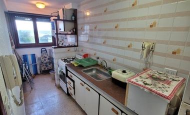 Departamento en venta de 2 dormitorios c/ cochera en San Bernardo