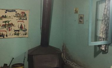 V80. TALA HUASI. CASA CON GRAN TERRENO SOBRE AV PRINCIPAL