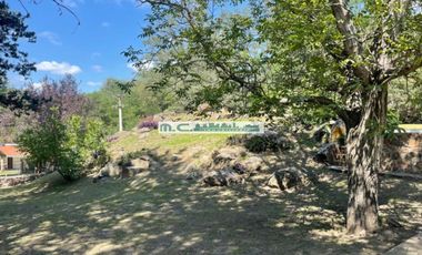 V80. TALA HUASI. CASA CON GRAN TERRENO SOBRE AV PRINCIPAL