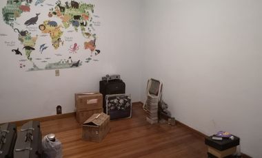 Casa en venta de 4 dormitorios c/ cochera en Villa Soldati