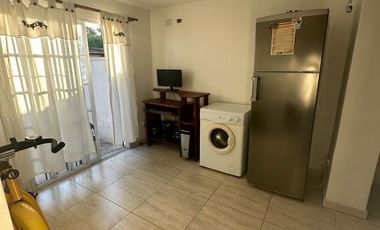 63 e/ Joaquin V Gonzalez y José Ingenieros - DÚPLEX (ENSENADA)