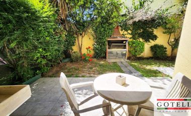 Venta Monte Grande  Dúplex de 2 dormitorios c/ cochera en Condominio Los Robles