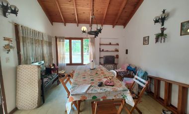 Casa en venta de 3 dormitorios c/ cochera en Costa Azul