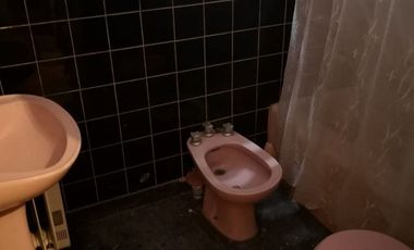 Casa en venta de 2 departamentos en Villa Soldati