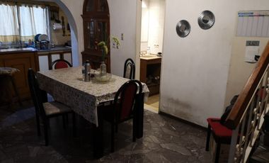 Casa en venta de 2 departamentos en Villa Soldati