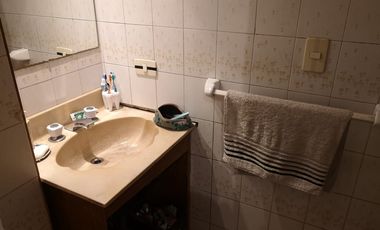 Casa en venta de 2 departamentos en Villa Soldati