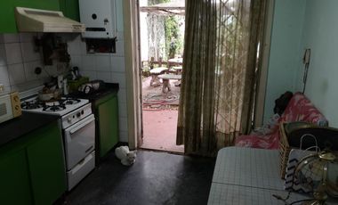 Casa en venta de 2 departamentos en Villa Soldati