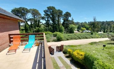 IMPORTANTE CHALET EN VENTA - GAS NATURAL CONECTADO - ZONA CAPILLA