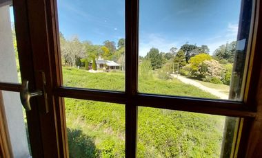 IMPORTANTE CHALET EN VENTA - GAS NATURAL CONECTADO - ZONA CAPILLA