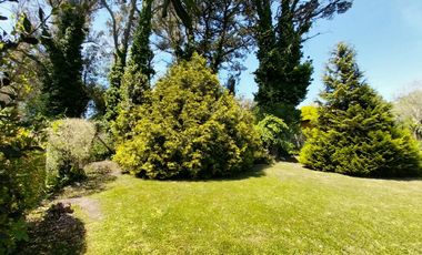 IMPORTANTE CHALET EN VENTA - GAS NATURAL CONECTADO - ZONA CAPILLA